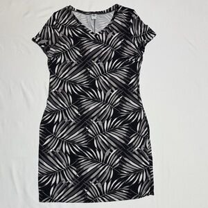 Body hugging dress Old Navy Black and Gray Palm Print Midi Dress